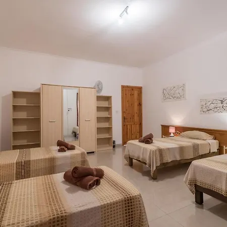 Apartmán Getawaysmalta - Seaspray Large In St Julian's Close To Paceville Saint Julian's