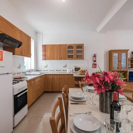 Apartmán Getawaysmalta - Seaspray Large In St Julian's Close To Paceville *